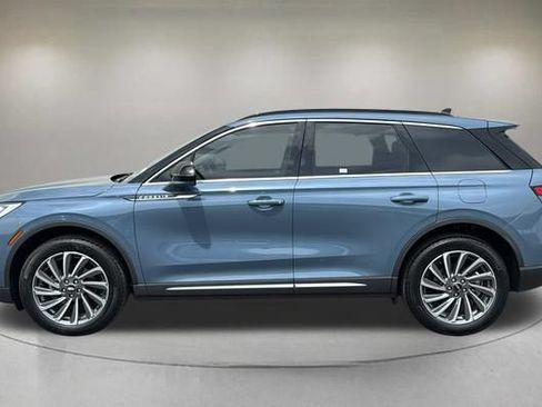 Used 2025 Lincoln Corsair Reserve FWD image 5