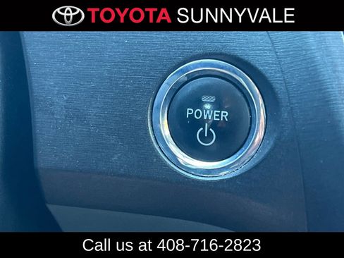 Used 2010 Toyota Prius Two image 25