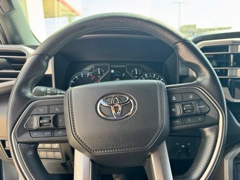 Used 2026 Toyota Tundra SR5 w/ SR5 Convenience Package AWD/4WD image 17