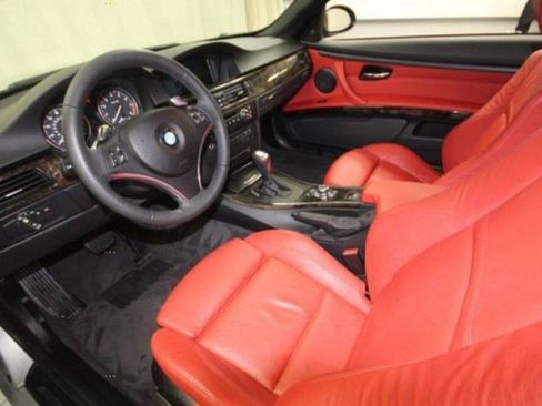 Used 2009 BMW 335i Convertible RWD image 25