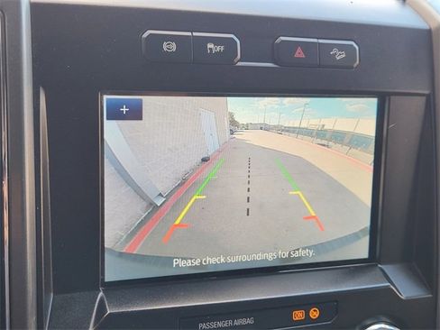 Used 2022 Ford F250 XLT w/ FX4 Off-Road Package image 25