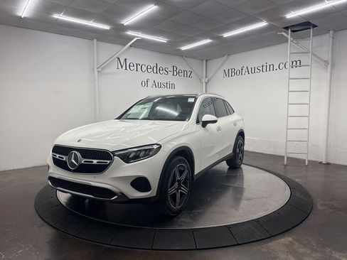 New 2026 Mercedes-Benz GLC 300 4MATIC image 3