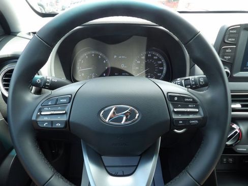 Used 2018 Hyundai Kona SEL FWD image 13