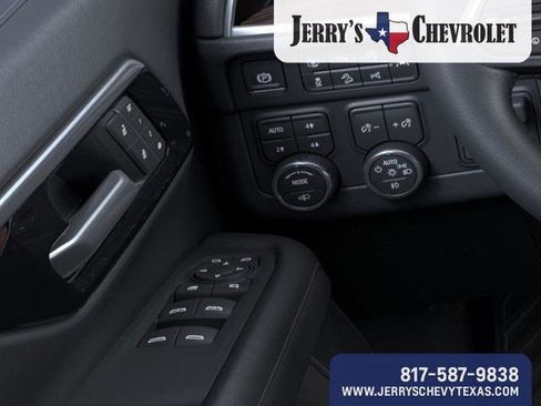 New 2026 Chevrolet Suburban LT w/ Comfort Package image 24