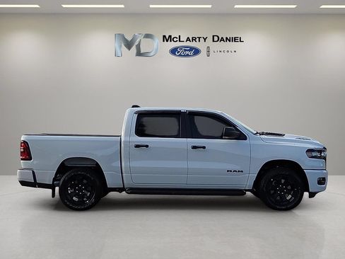 Used 2026 RAM 1500 Express AWD/4WD image 6