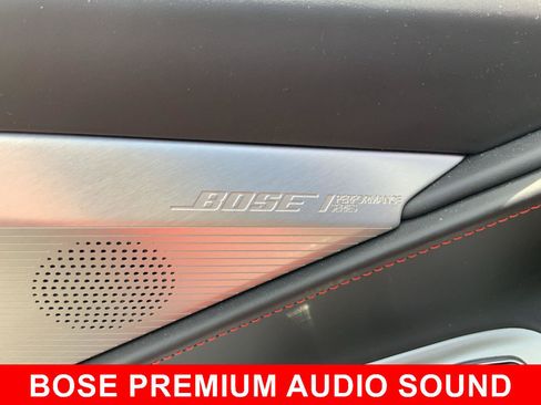 Used 2022 Chevrolet Corvette Stingray Premium Cpe w/ Battery Protection Package RWD image 25