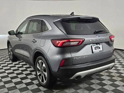 Used 2024 Ford Escape Platinum image 5