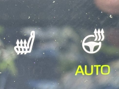 Used 2024 Toyota bZ4X AWD w/ Weather Package image 28
