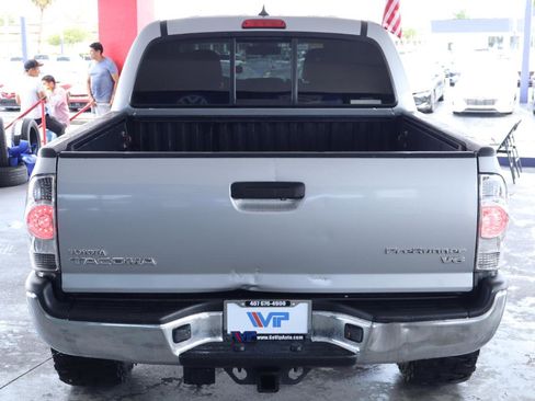 Used 2015 Toyota Tacoma PreRunner w/ TRD Off-Road Package RWD image 6