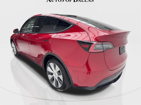 Used 2021 Tesla Model Y Long Range image 10