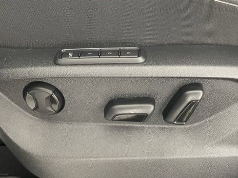 Used 2024 Volkswagen Atlas SEL Premium R-Line image 35