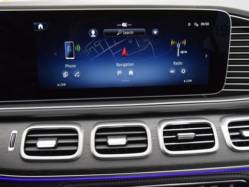 Used 2025 Mercedes-Benz GLE 450 4MATIC Coupe image 27