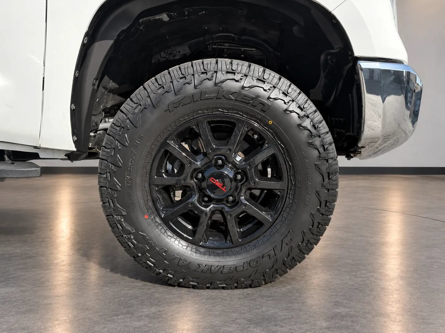Used 2015 Toyota Tundra SR5 AWD/4WD image 24