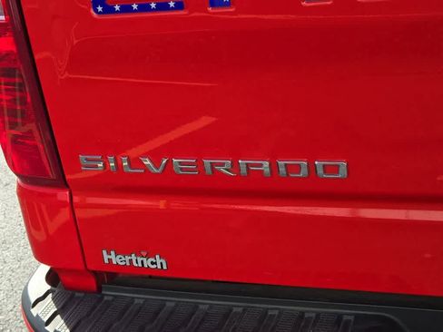 Used 2022 Chevrolet Silverado 1500 Custom image 22