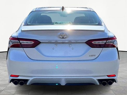 Used 2020 Toyota Camry XSE image 7