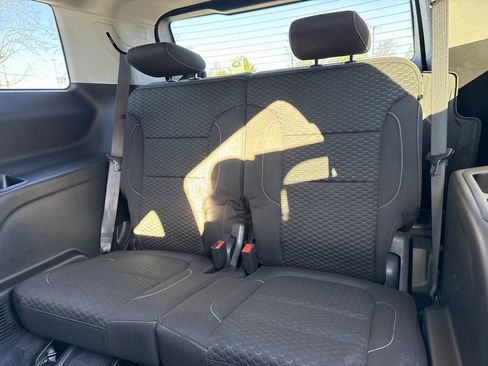 Used 2019 GMC Acadia SLE image 15