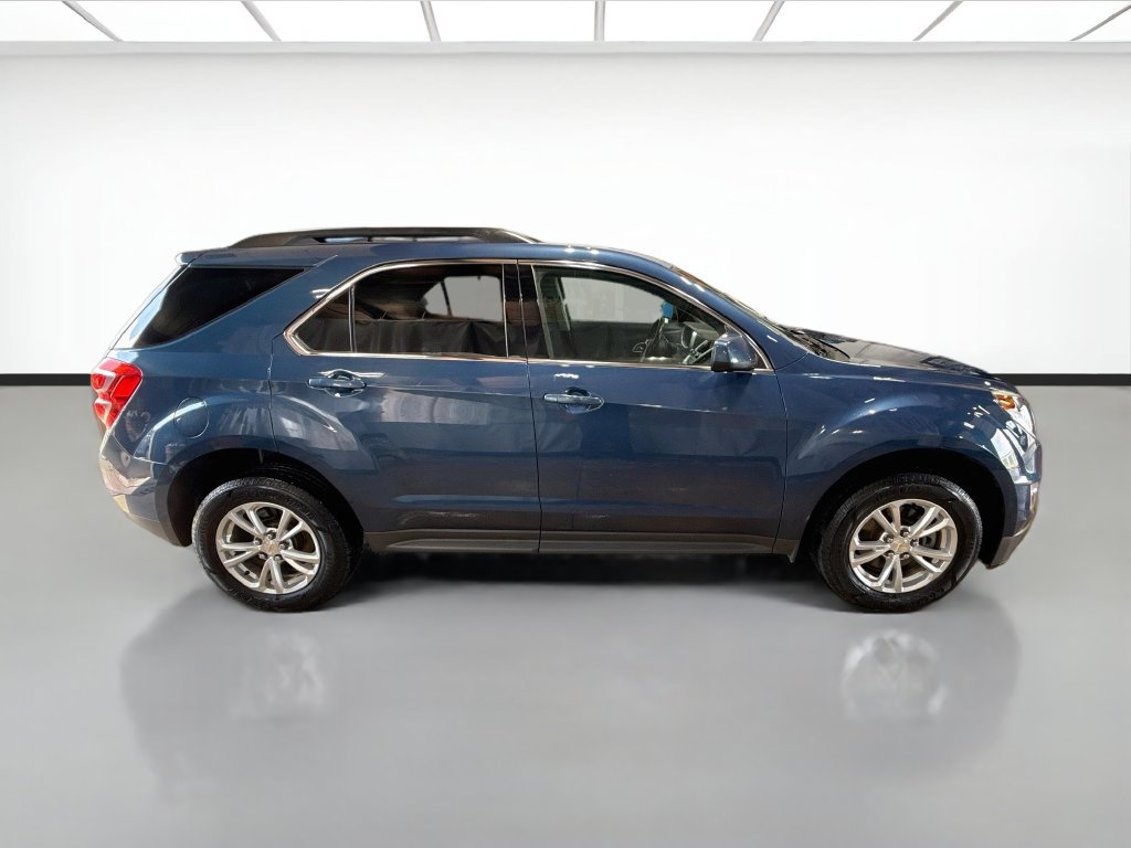 Used 2017 Chevrolet Equinox LT w/ Convenience Package FWD image 4