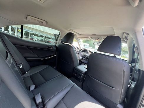 Used 2015 Lexus IS 250 image 24