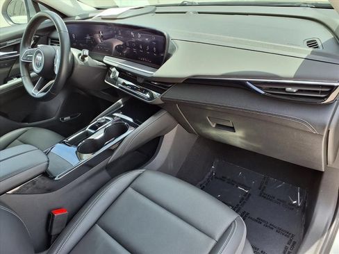 Used 2024 Buick Envision Preferred AWD/4WD image 8
