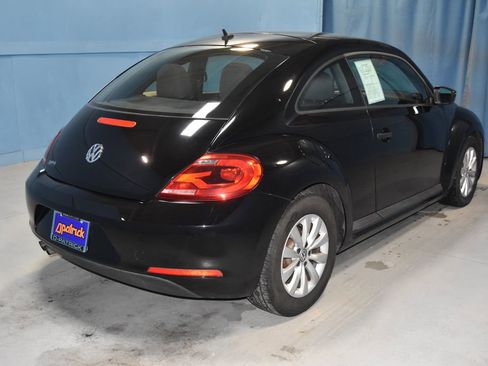 Used 2014 Volkswagen Beetle 2.5 image 20