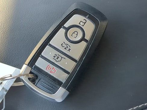 Used 2025 Ford Mustang Mach-E Select w/ Comfort Package Lite image 28