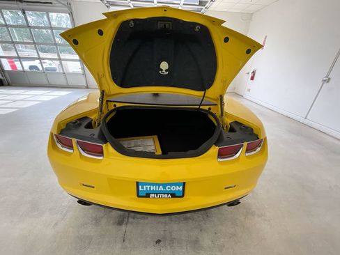 Used 2010 Chevrolet Camaro SS w/ RS Package RWD image 22