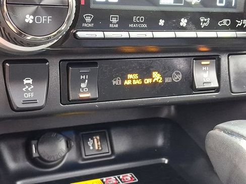 Certified 2023 Toyota RAV4 XSE AWD/4WD image 25