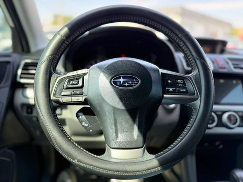 Used 2016 Subaru Forester 2.5i Touring w/ Eyesight & Navigation System AWD/4WD image 20