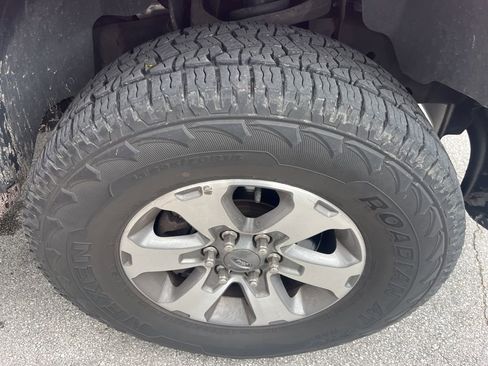 Used 2014 Ford F150 FX4 w/ Equipment Group 402A Luxury image 13