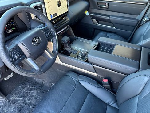 New 2026 Toyota Tundra Limited AWD/4WD image 9