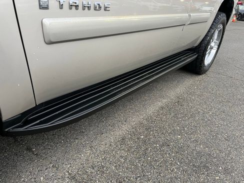 Used 2007 Chevrolet Tahoe LTZ w/ LTZ Preferred Equipment Group image 11