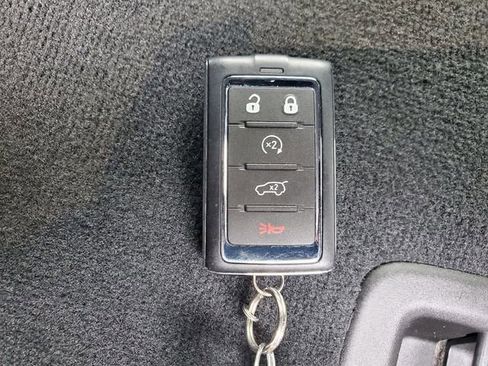 Certified 2024 Jeep Grand Cherokee L Laredo image 30