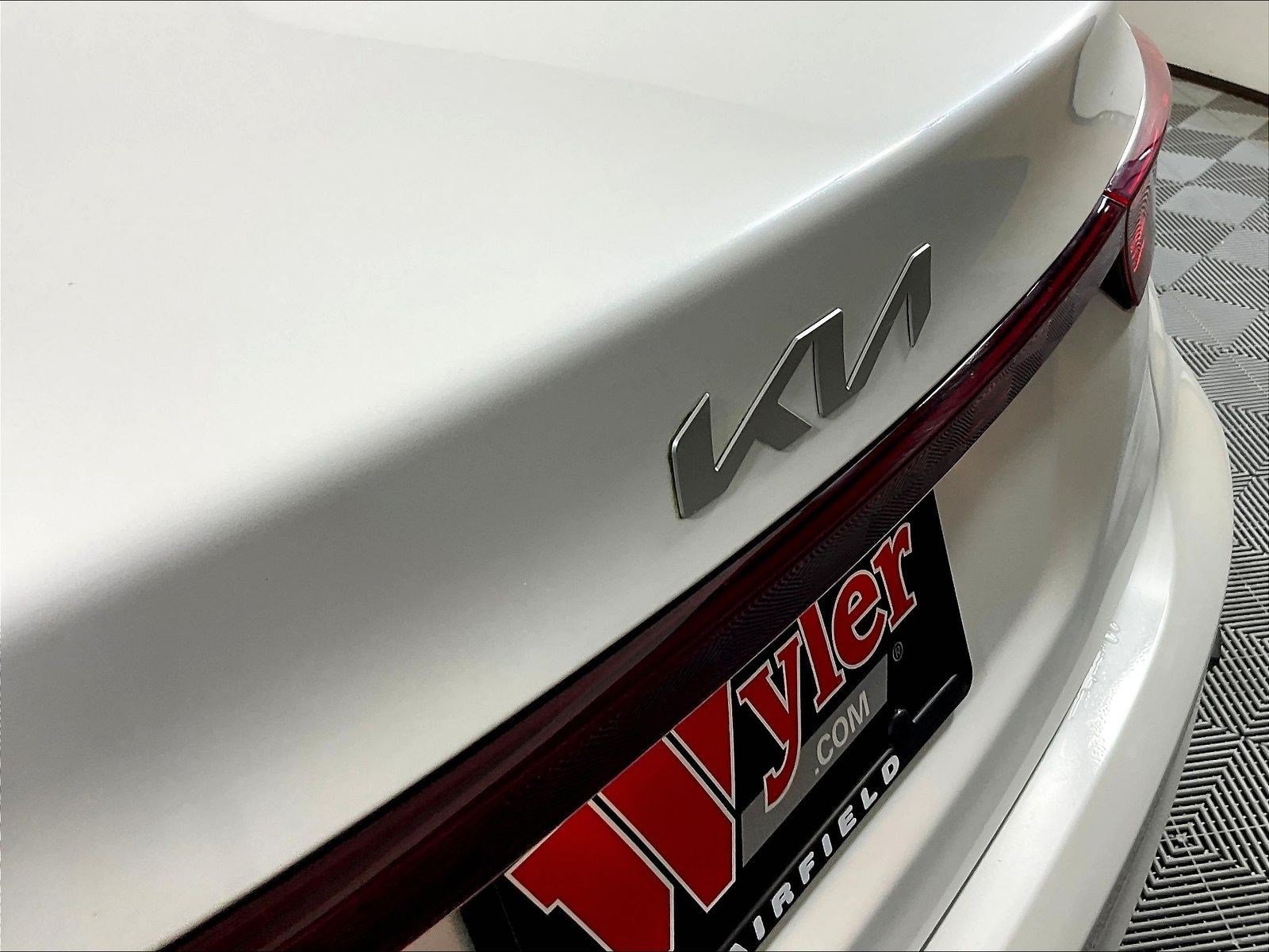 Used 2024 Kia Forte LXS w/ LXS Technology Package FWD image 24