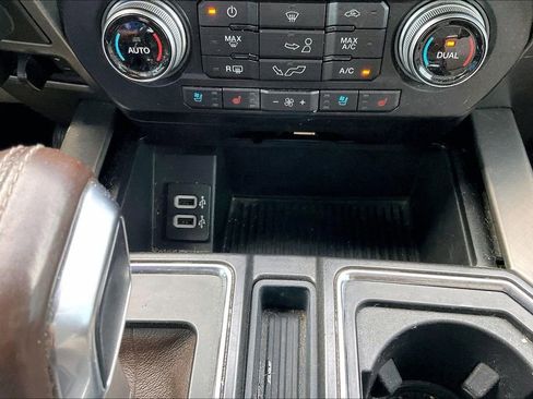 Used 2019 Ford F150 Limited w/ Trailer Tow Package AWD/4WD image 32