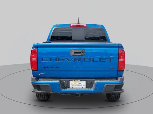 Used 2022 Chevrolet Colorado Z71 AWD/4WD image 4