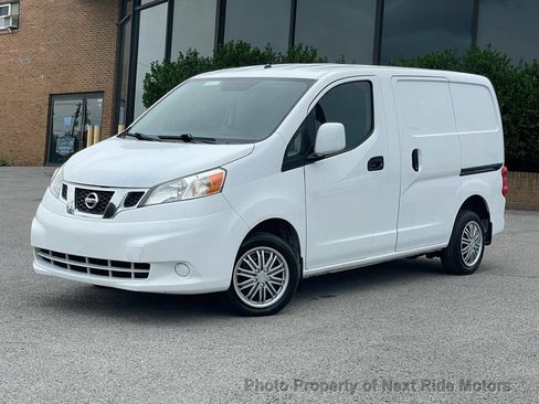 Used 2017 Nissan NV200 SV w/ Back Door Glass Package FWD image 1