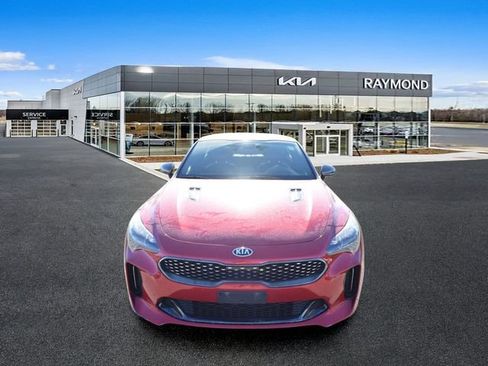 Used 2018 Kia Stinger GT2 AWD/4WD image 8