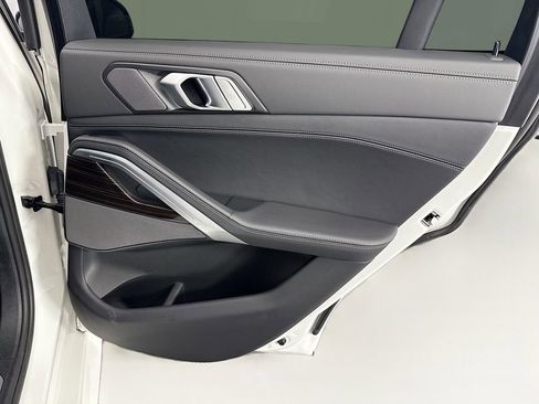 Used 2025 BMW X6 xDrive40i image 26