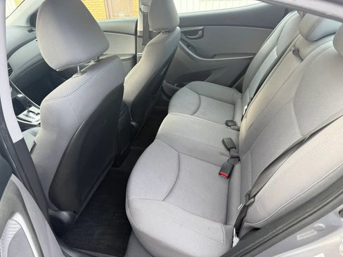 Used 2013 Hyundai Elantra GLS w/ Preferred Pkg FWD image 12