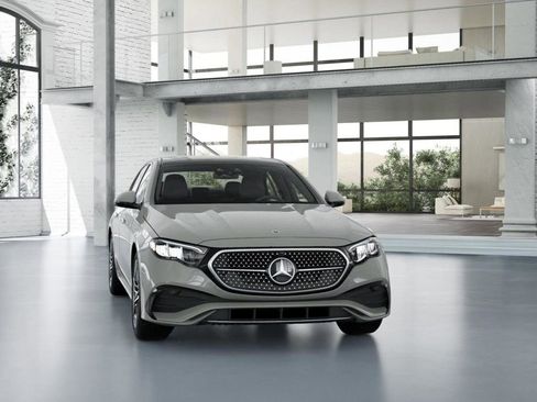 New 2026 Mercedes-Benz E 350 4MATIC Sedan image 8