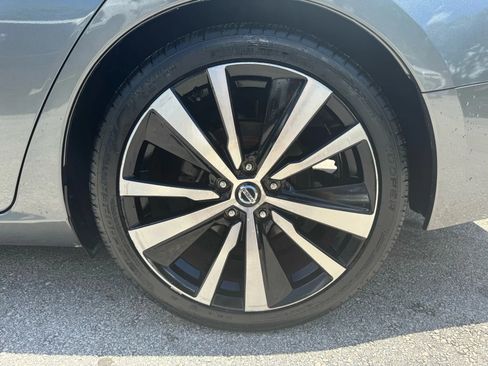 Used 2019 Nissan Altima 2.5 SR image 19