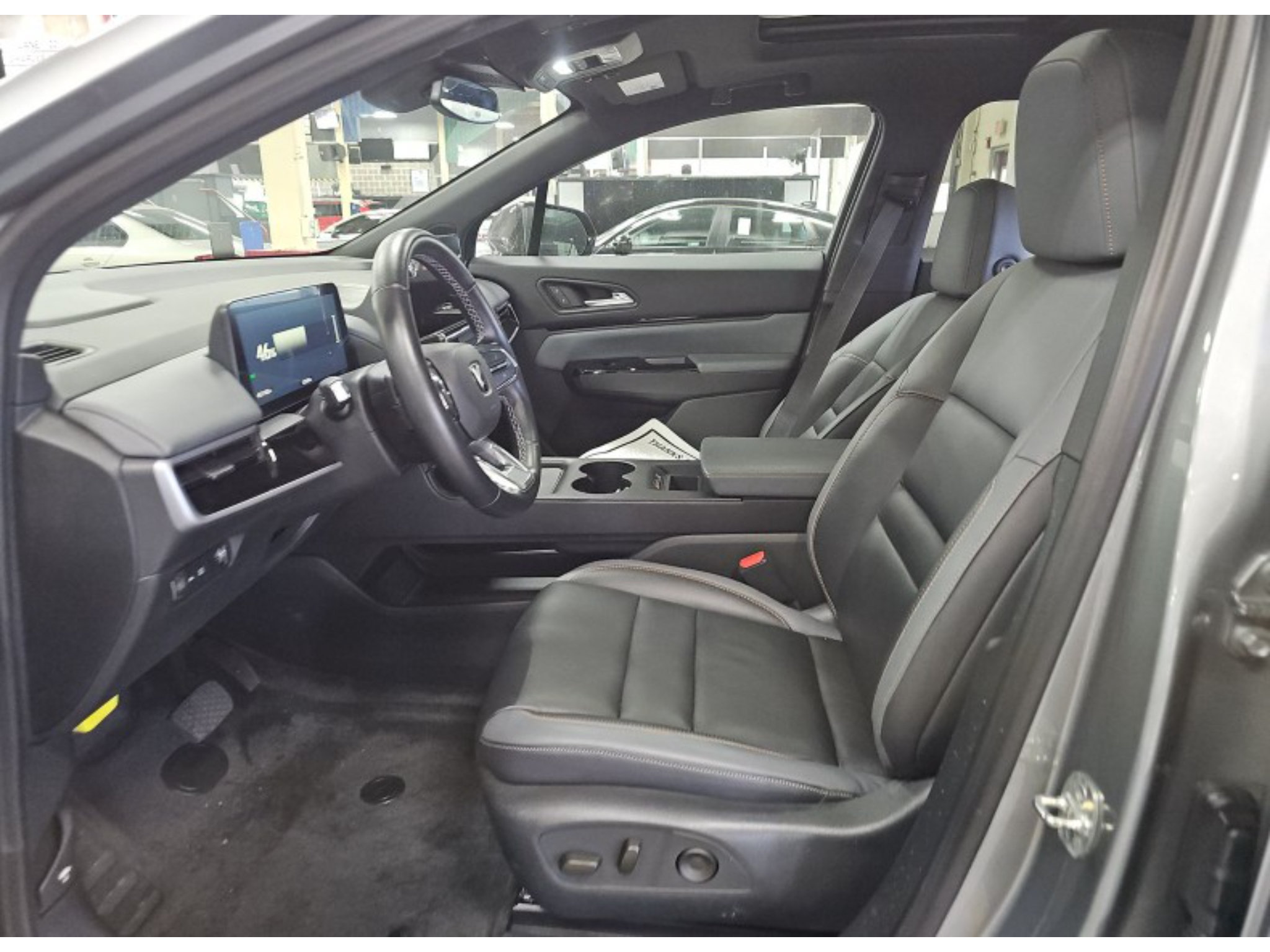 Used 2024 Honda Prologue Touring image 5