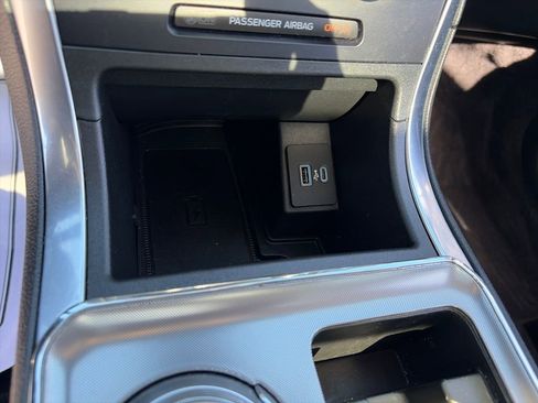 Used 2024 Ford Edge Titanium w/ Equipment Group 301A AWD/4WD image 23
