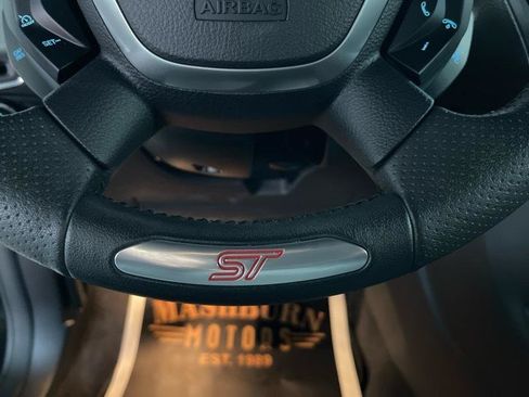 Used 2013 Ford Focus ST FWD image 31