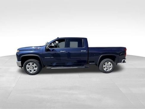 Used 2022 Chevrolet Silverado 2500 LTZ AWD/4WD image 3