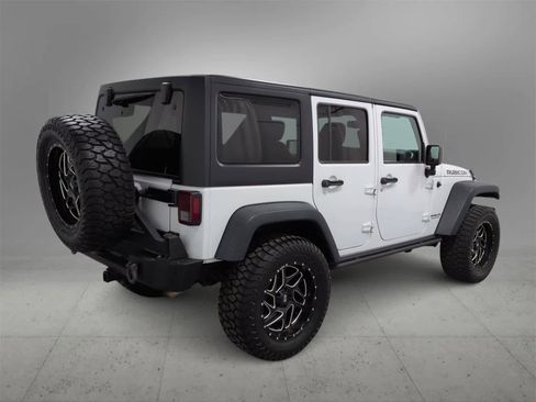 Certified 2017 Jeep Wrangler Unlimited Rubicon image 8