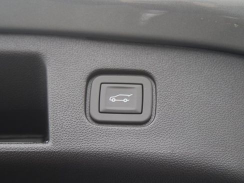 New 2025 Chevrolet Blazer EV LT w/ Super Cruise Package image 10