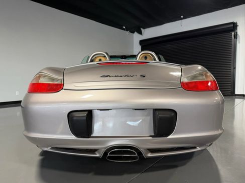 Used 2004 Porsche Boxster S RWD image 3