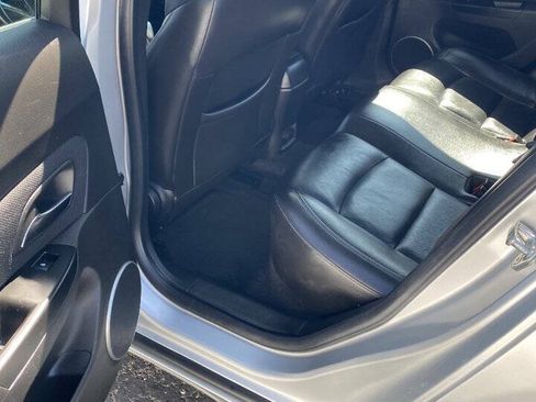 Used 2012 Chevrolet Cruze LT FWD image 6