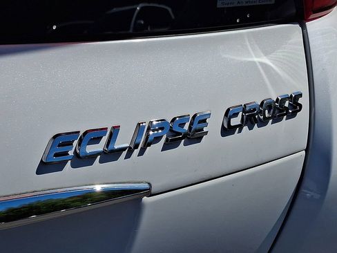 Used 2018 Mitsubishi Eclipse Cross AWD image 31
